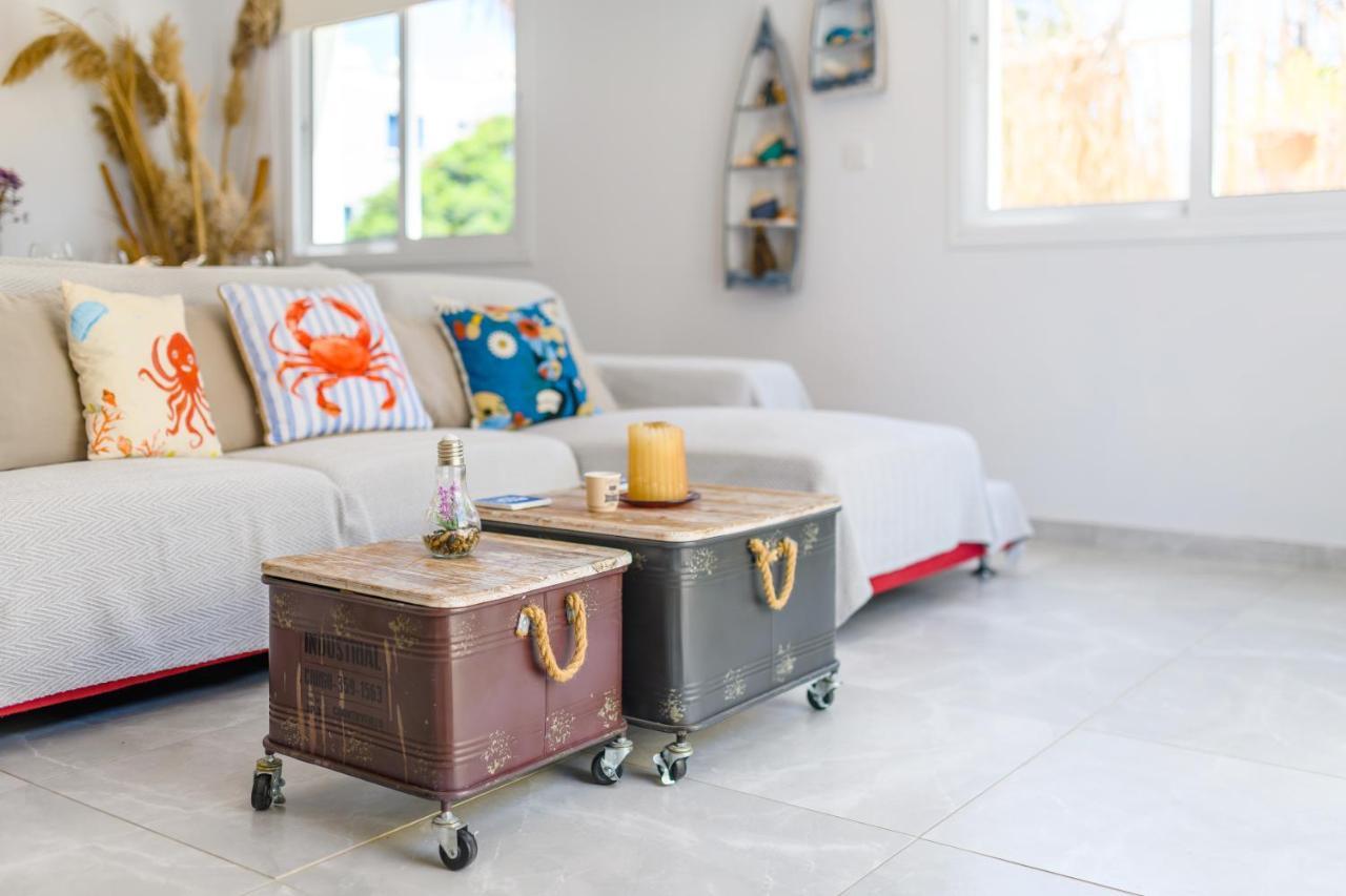 Villa Lela Serena By Ezoria Villas Protaras Bagian luar foto