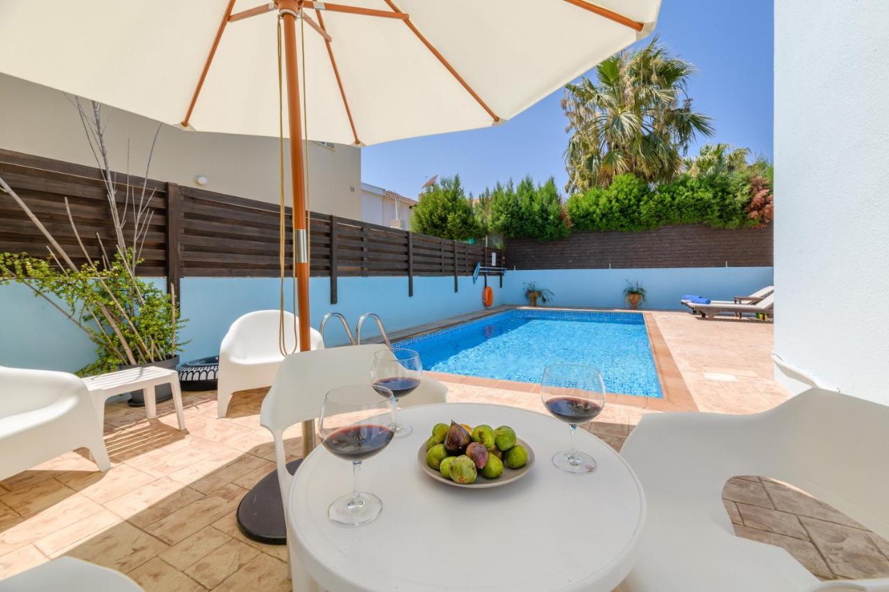 Villa Lela Serena By Ezoria Villas Protaras Bagian luar foto