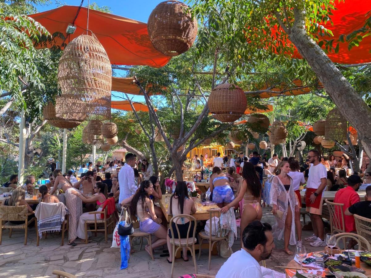 Villa Lela Serena By Ezoria Villas Protaras Bagian luar foto